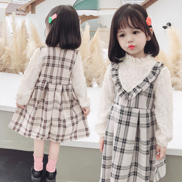 Karirana dječja haljina s dugim rukavima