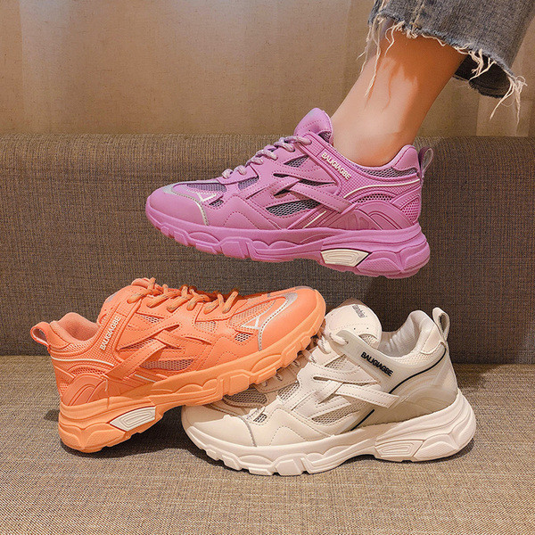 Alkalmi női színes tornacipő hálóval