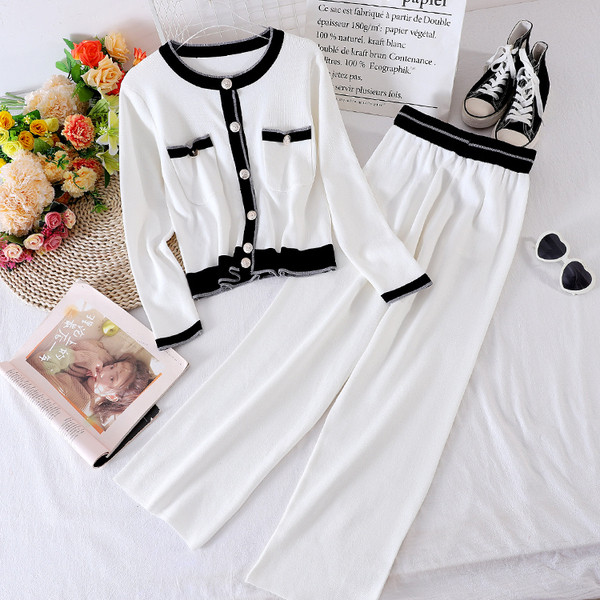 Női alkalmi szett kardigánnal és bő nadrággal