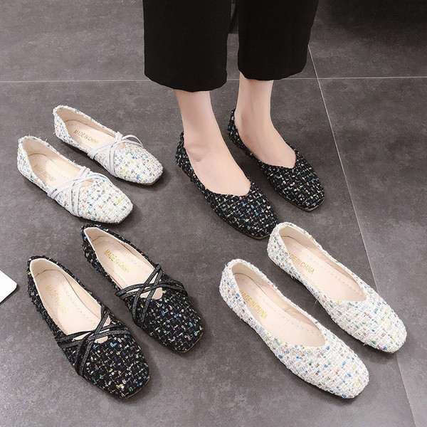 Lapos talpú női alkalmi cipő