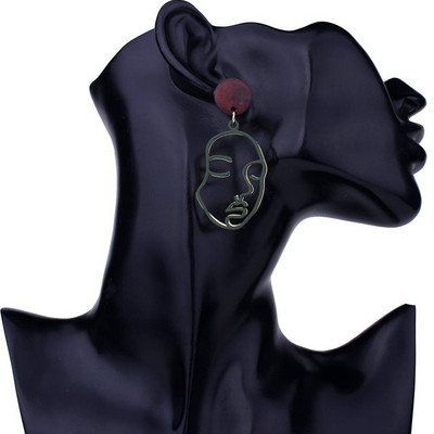 Moderne viseće naušnice u obliku lica