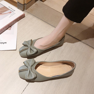 Ženske kožne cipele s ravnim potplatom i trakom