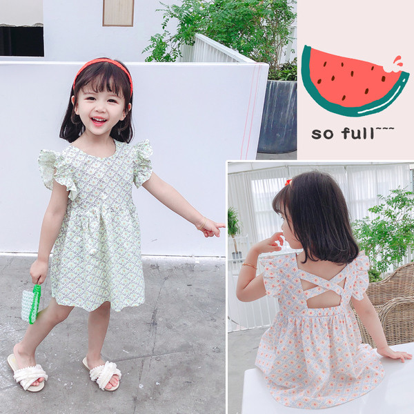 Modern gyerekruha kerek nyakkivágással és fürtökkel