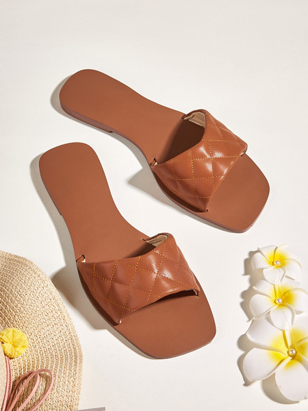 Ležerne ravne papuče s remenom od eko kože