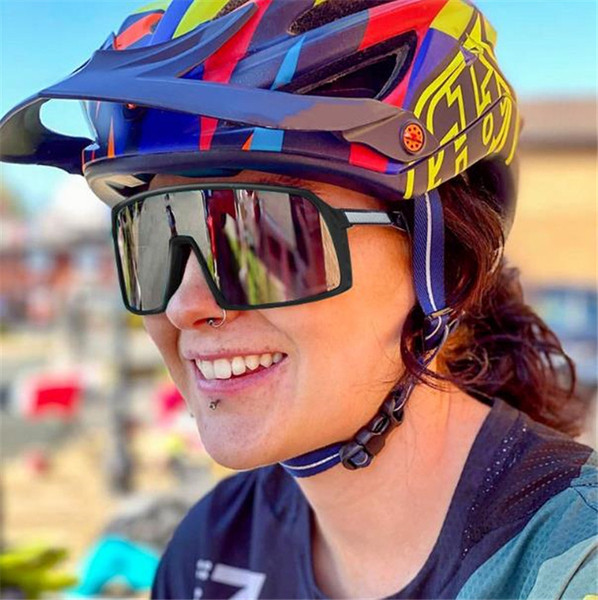 Naiste prillide tüüpi mask peegelklaasidega