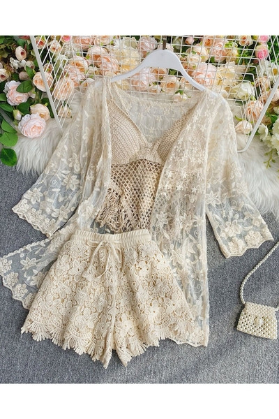 Beeži värvi suvine naiste komplekt kolmest osast