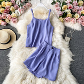 Női alkalmi szett, vékony pánttal és rövidnadrággal