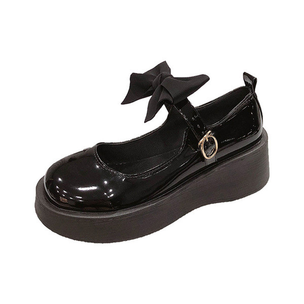 Lakirane ženske cipele s trakom