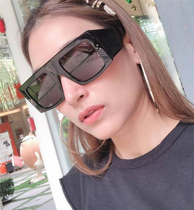 Слънчеви очила с квадратни стъкла тип маска