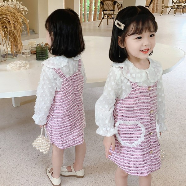 Moderna dječja haljina s dugim rukavima i gumbima