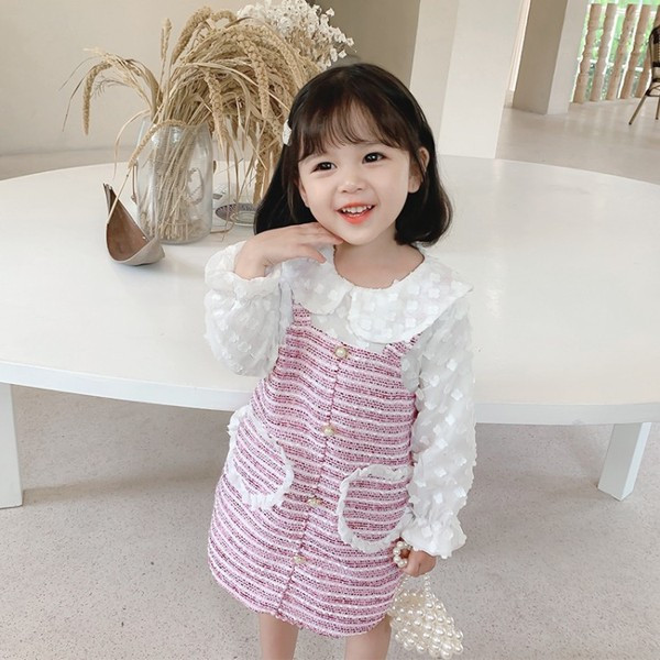 Moderna dječja haljina s dugim rukavima i gumbima