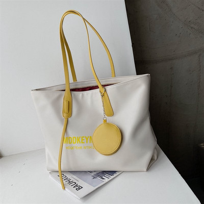 Torbica za svaki dan s natpisom