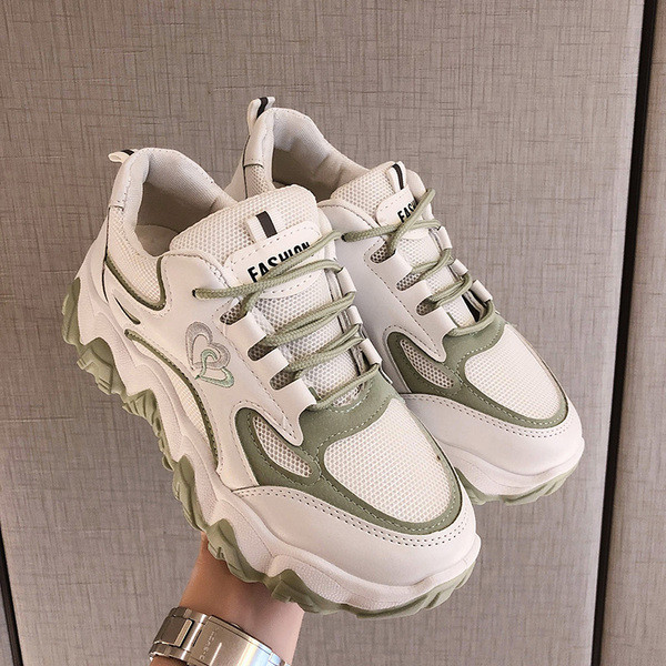 Sport és mindennapi női tornacipők