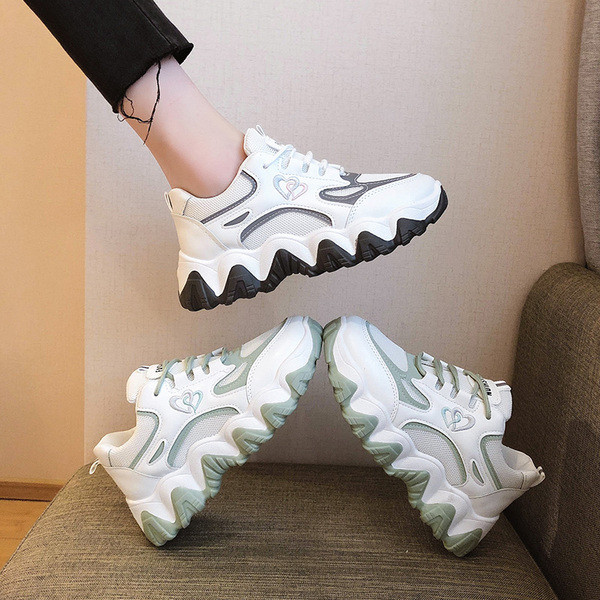 Sport és mindennapi női tornacipők