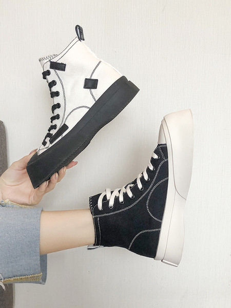 Alkalmi női tornacipő a boka felett fűzővel