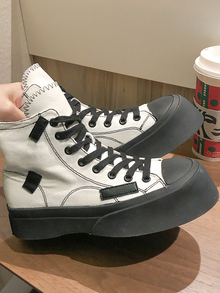 Alkalmi női tornacipő a boka felett fűzővel