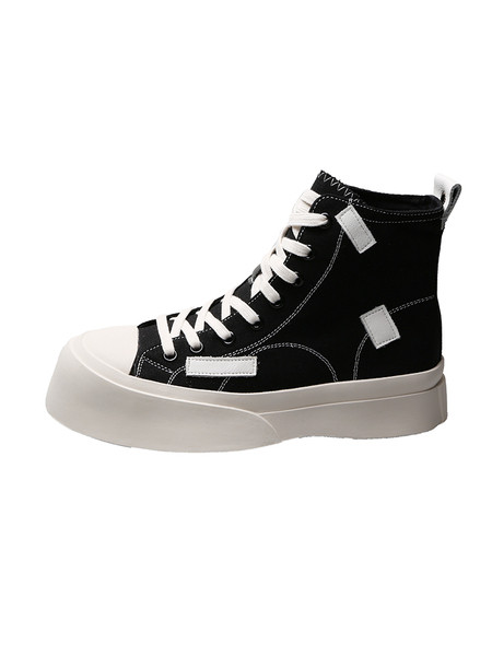 Alkalmi női tornacipő a boka felett fűzővel