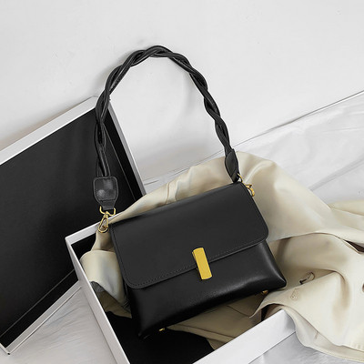 Szögletes női táska öko bőrből