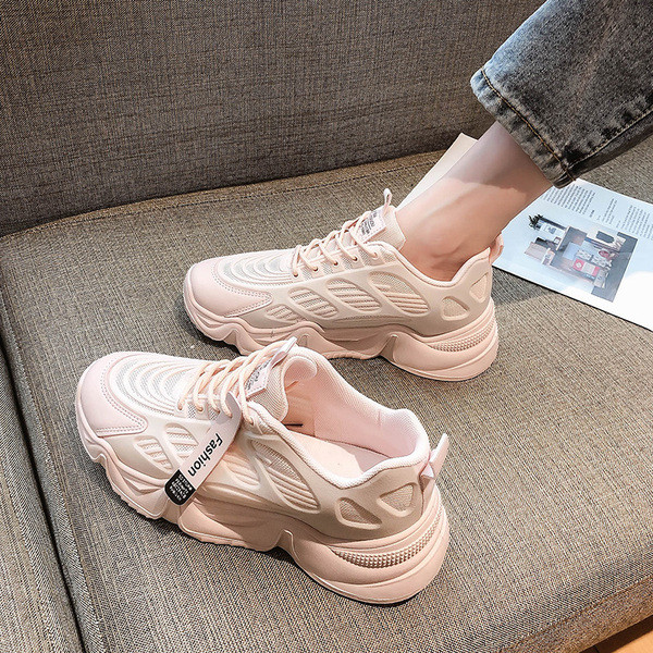 Modern női nyári tornacipő