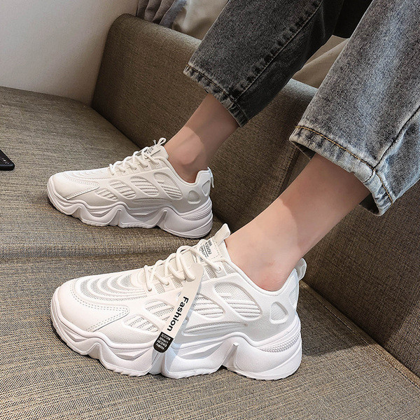 Modern női nyári tornacipő