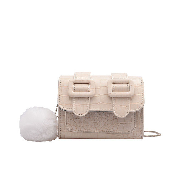 Mini női táska csatokkal és hosszú füllel