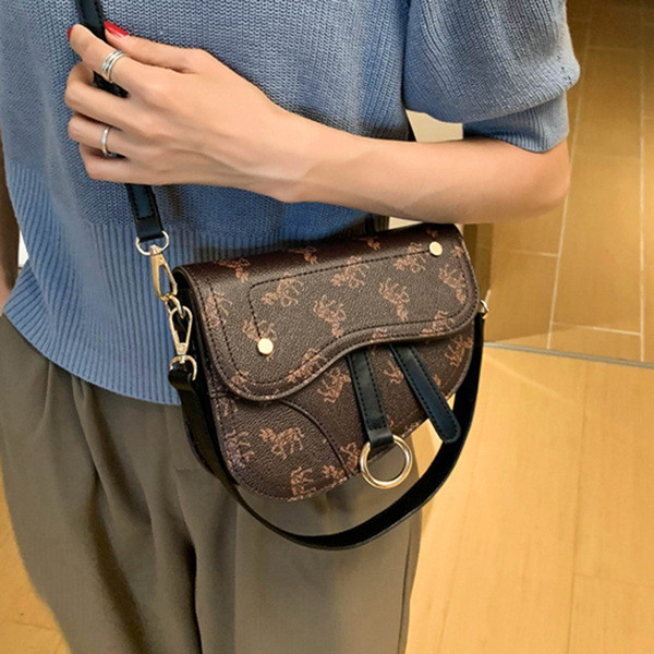 Retro stílusú női táska rövid és hosszú füllel