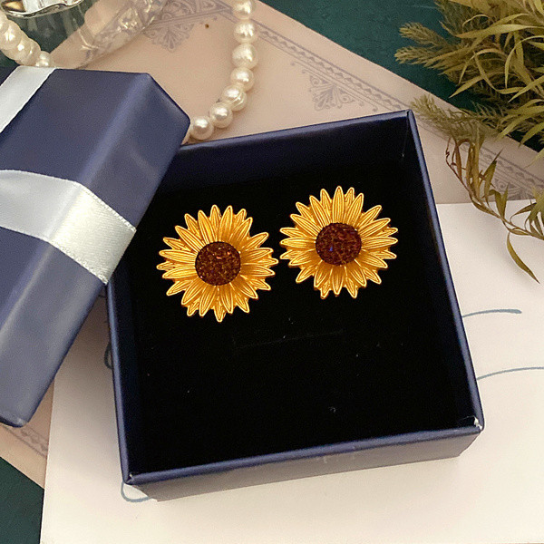 Дамски обеци във формата на слънчоглед