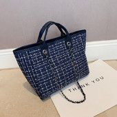 Modern női táska széles modell