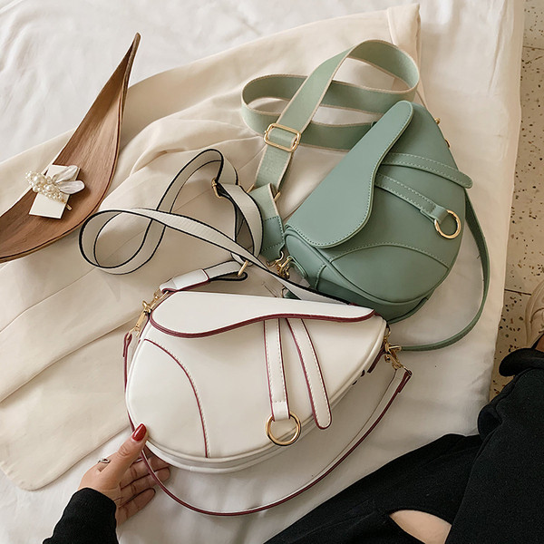 Praegune naiste kott ökonahast, tavaline mudel