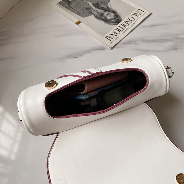 Praegune naiste kott ökonahast, tavaline mudel