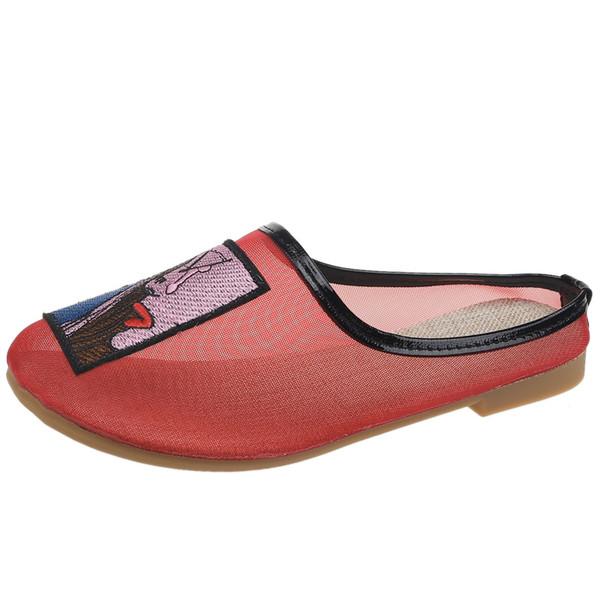 Modern női papucs hálóval és hímzéssel