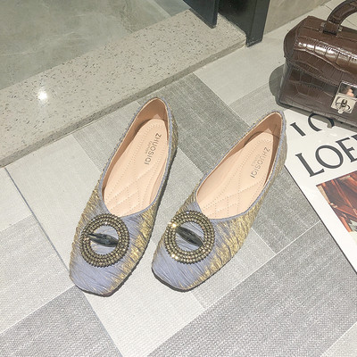 Lameda talla ja metallist kaunistusega naiste vabaajajalatsid