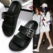 Alkalmi női papucs lapos talppal és csattal