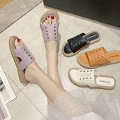 Eko bőrből készült, hétköznapi női papucs lapos talppal