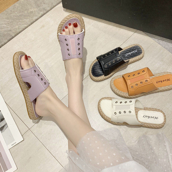 Eko bőrből készült, hétköznapi női papucs lapos talppal