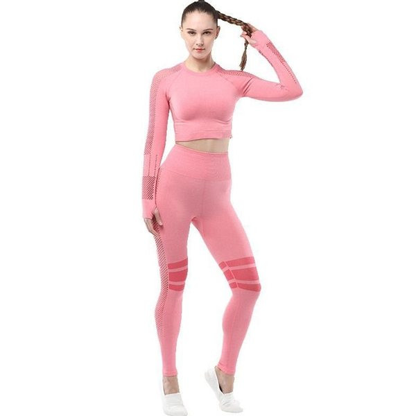 Varrat nélküli női jóga készlet