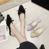 Velúr női papucs szalaggal