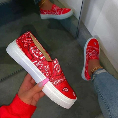 Tavaszi-őszi textil tornacipő új modellje