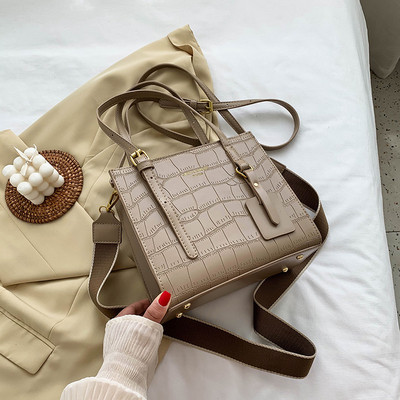 Új modell eko bőrből készült női táska