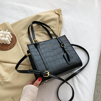 Új modell eko bőrből készült női táska