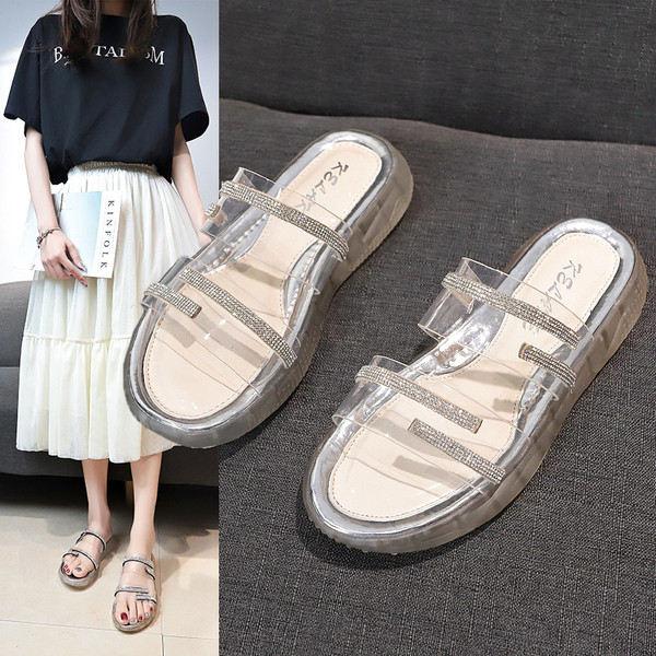 Modern női papucs átlátszó résszel és kövekkel