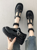 Öko bőrből készült, magas talpú női cipő új modellje