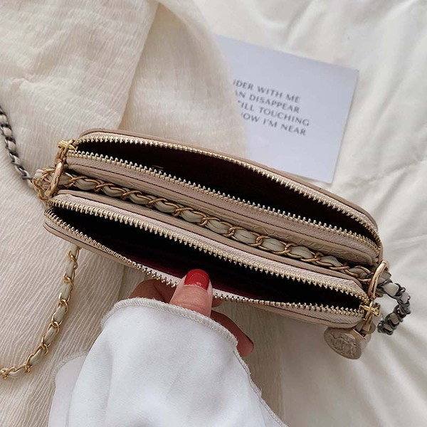 Jelenlegi női táska sima modell fém fogantyúval