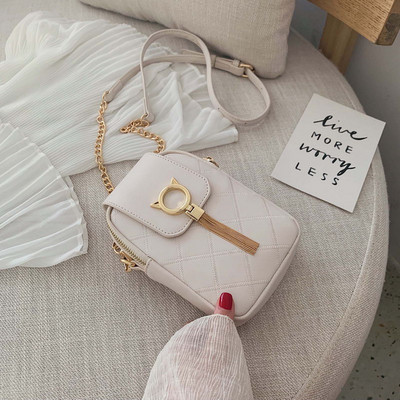 Moderna ženska mini torba s dugom ručkom