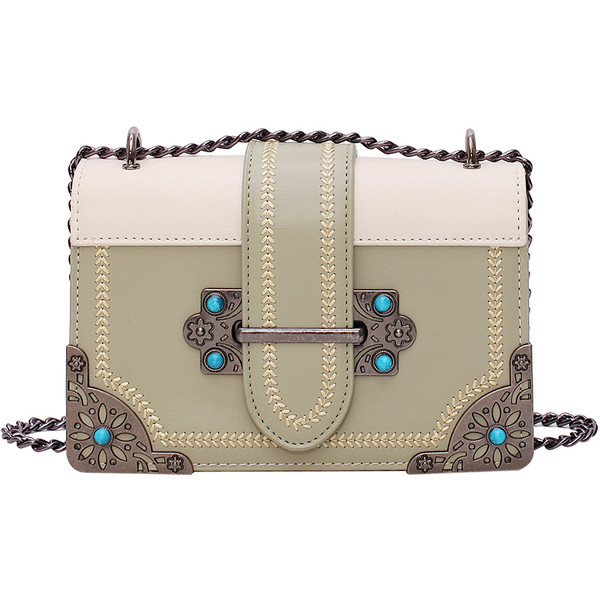 Eko bőrből készült stílusos női táska csattal