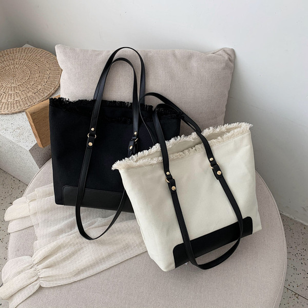 Ležerna ženska torba širokog modela