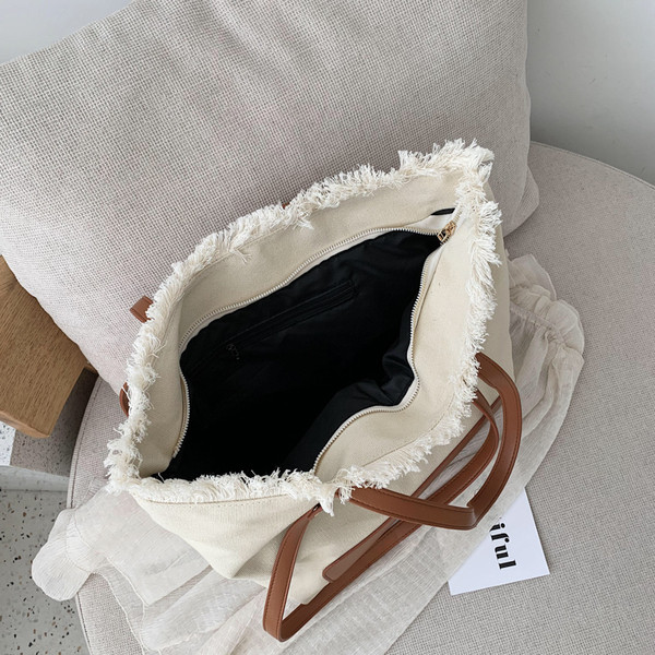 Ležerna ženska torba širokog modela