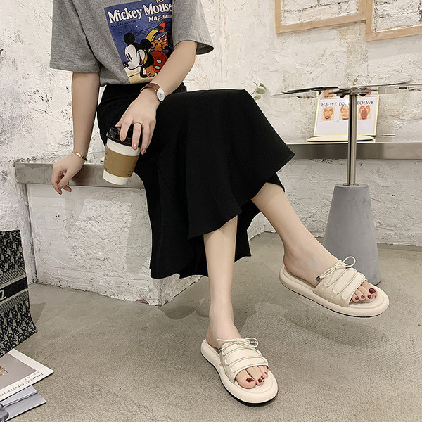 Modern női fűzős papucs