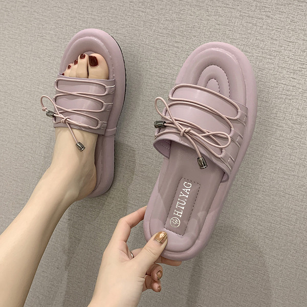 Modern női fűzős papucs