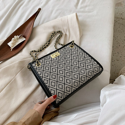 Stílusos női táska öko bőrből